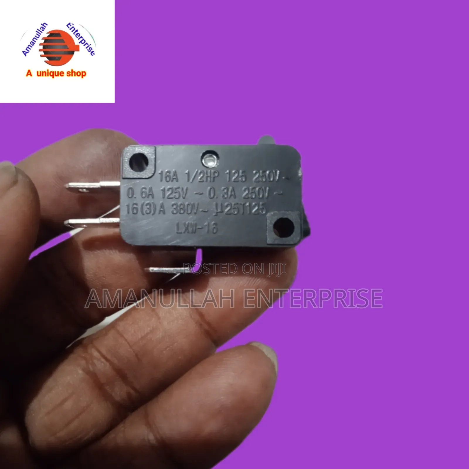 Micro Switch,Often Used in Appliances Like Microwave Ovens.
