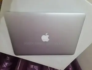 Laptop Apple MacBook 2015 4GB Intel Core I5 SSD 128GB