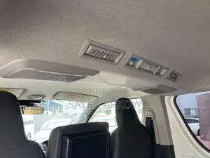 Toyota HiAce 2020 White