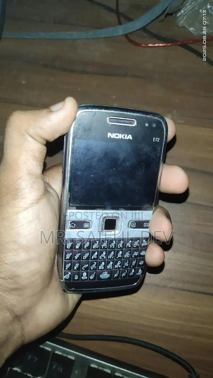 Nokia E72 Gray