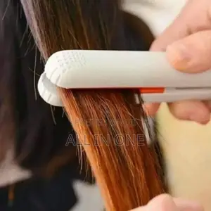 Photo - Mini Hair Straightener