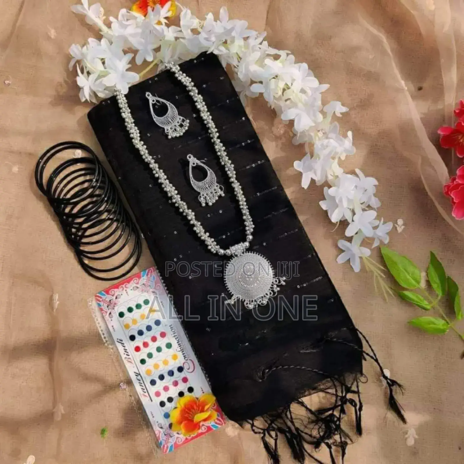 শাড়ি কম্বো সেট GVGG Jdhtyb