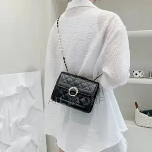 Stylist Pearl Bag for Women FHVG Jfyh HFHHH