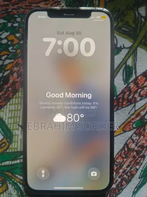 Photo - Apple iPhone 12 Pro 128 GB Gold