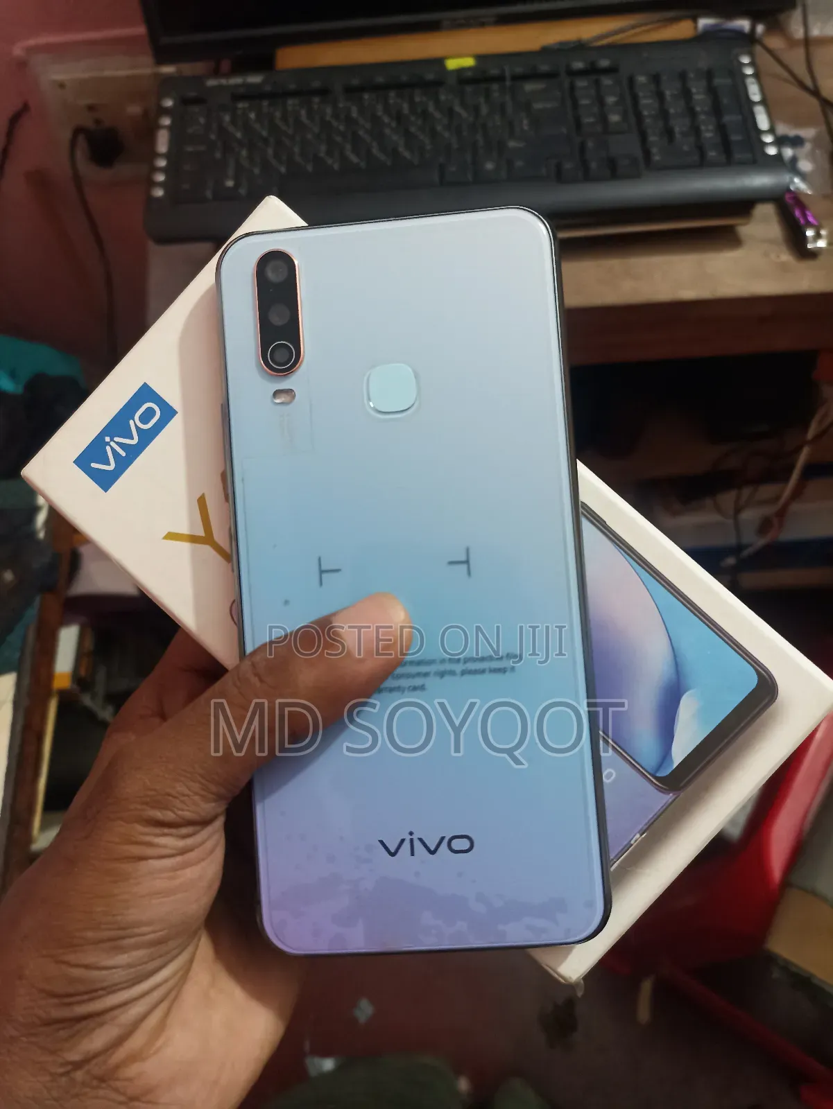 Vivo Y17 256 GB Blue
