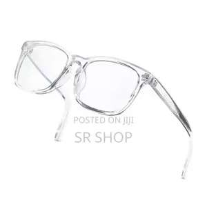 Photo - Transparent Frame Clear Glass