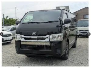 Photo - Toyota HiAce 2020 Black