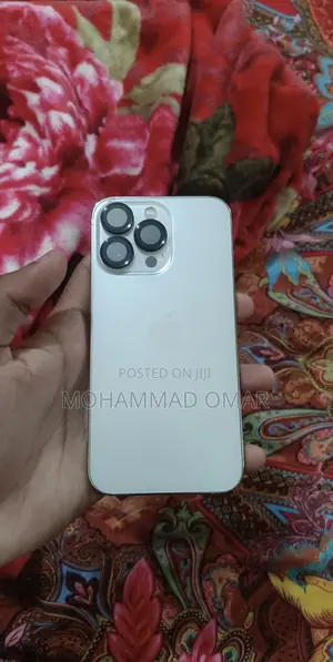 Photo - Apple iPhone 13 Pro 256 GB White