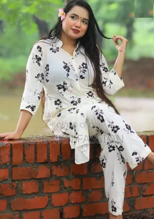 Skin Print Two Piece DHHC Ufvj JGNJ