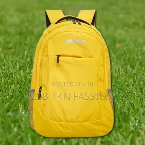 Photo - American Tourister Compact Backpack With Laptop Chamber 27l