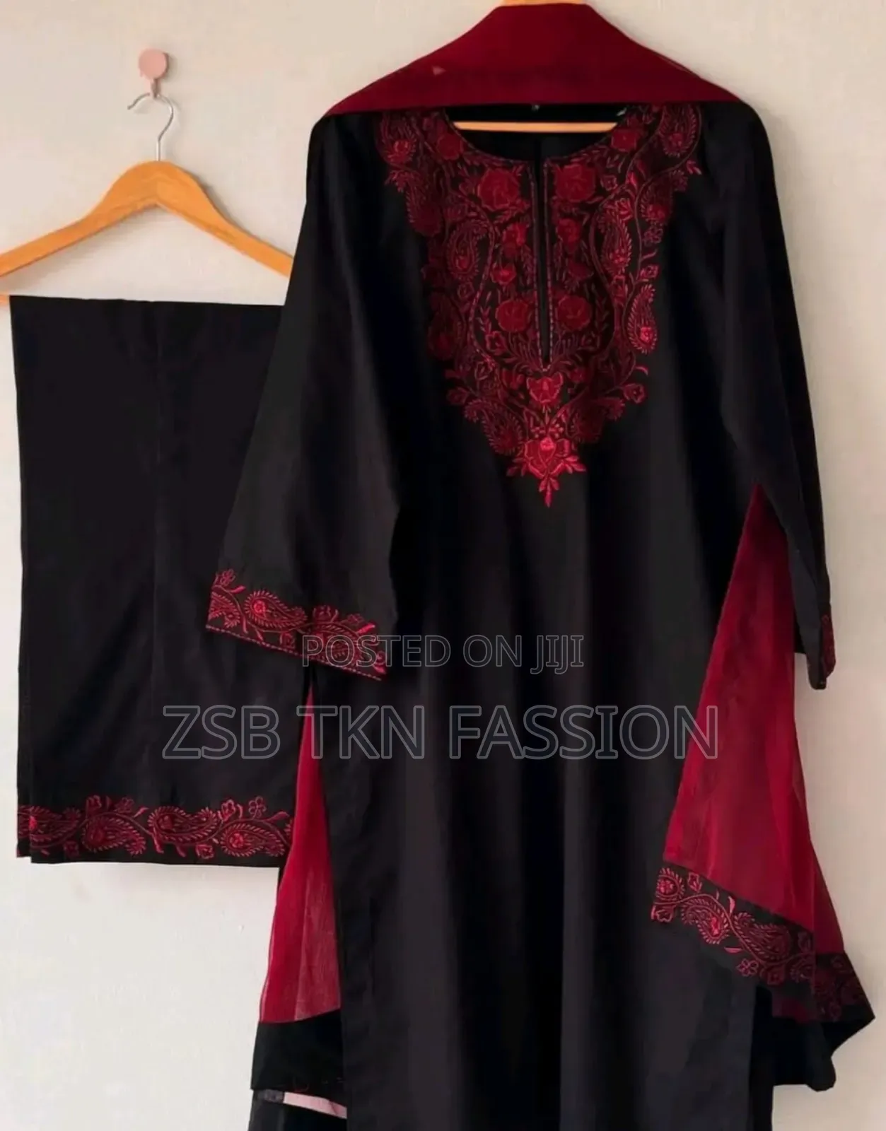 Sequence Embroidery Three Piece Gjcy Fnuxg CTH