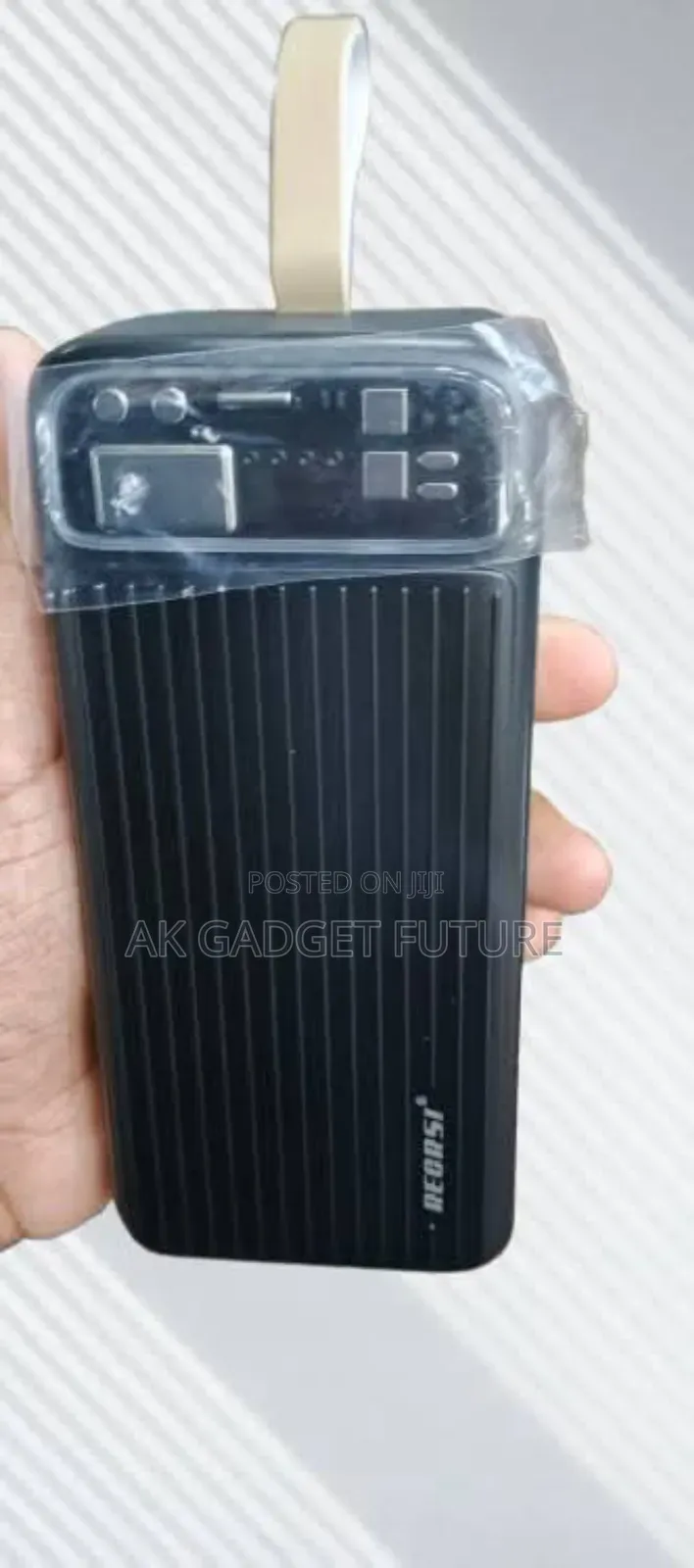  Regrsi Re-Pb401 Power Bank 40000mah বিশাল ক্ষমতার পোর্টেবল চার্জার