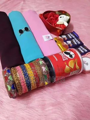 Exclusive Women’S Combo Package – Orna, Jewelry, Snacks Gifts