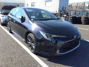 Photo - Toyota Corolla 2020 Black