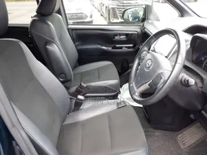 Toyota Noah 1.8 FWD Hybrid (7 Seater) 2020 Blue