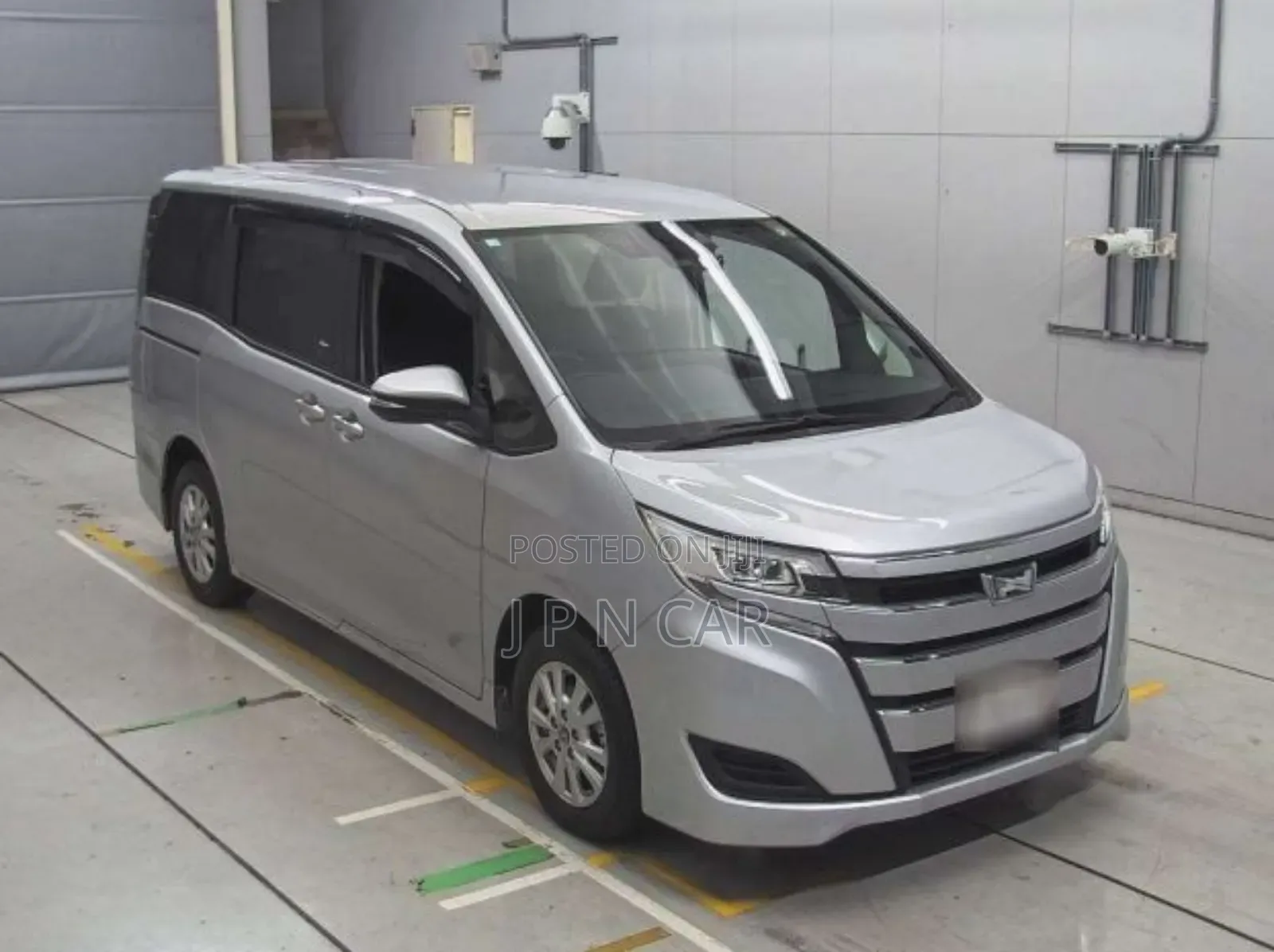 Toyota Noah 1.8 FWD Hybrid (7 Seater) 2020 Silver