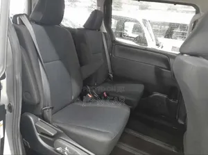 Toyota Noah 1.8 FWD Hybrid (7 Seater) 2020 Silver