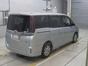 Toyota Noah 1.8 FWD Hybrid (7 Seater) 2020 Silver