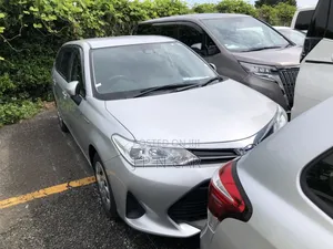 Photo - Toyota Corolla Fielder 1.5 Hybrid FWD 2020 Silver