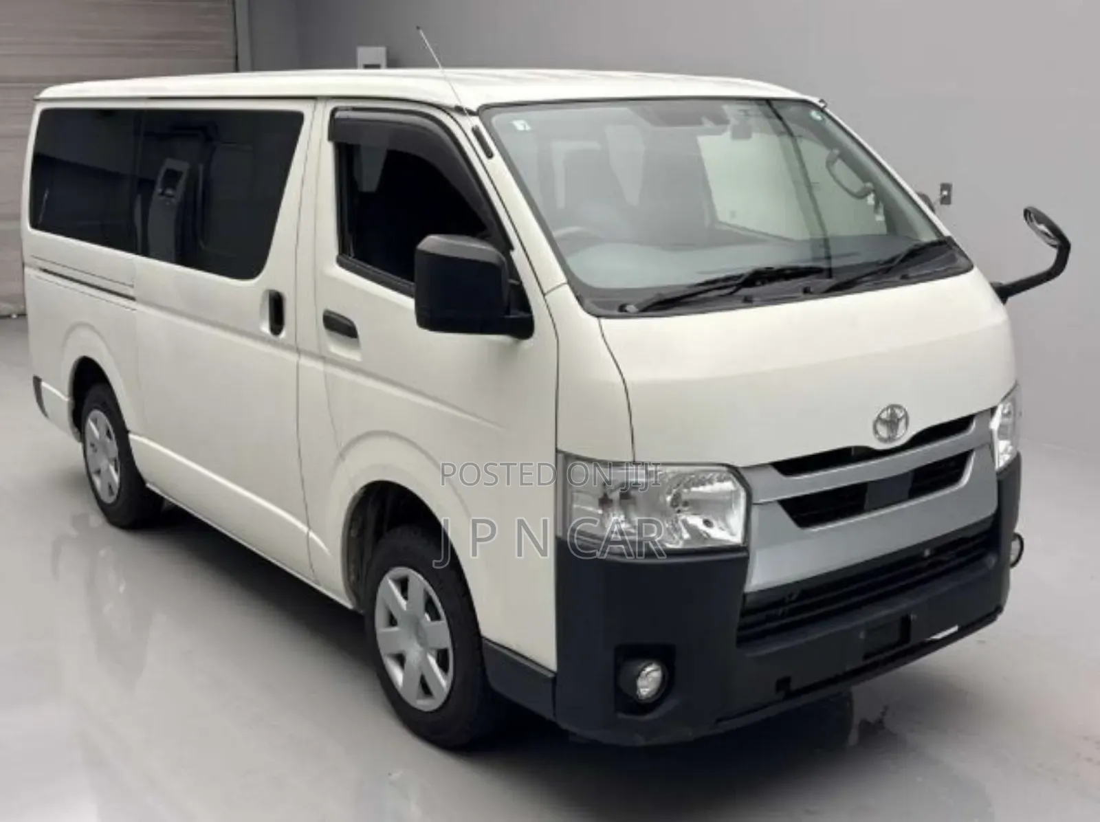 Toyota HiAce 2020 White
