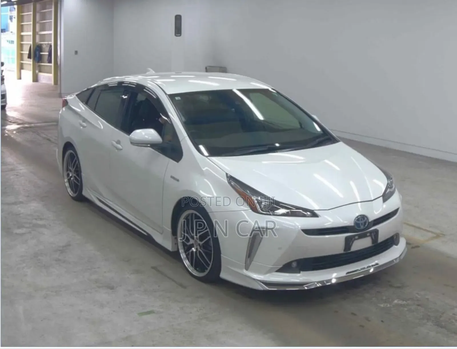 Toyota Prius 2020 Pearl