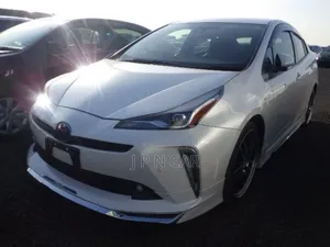 Toyota Prius 2020 Pearl