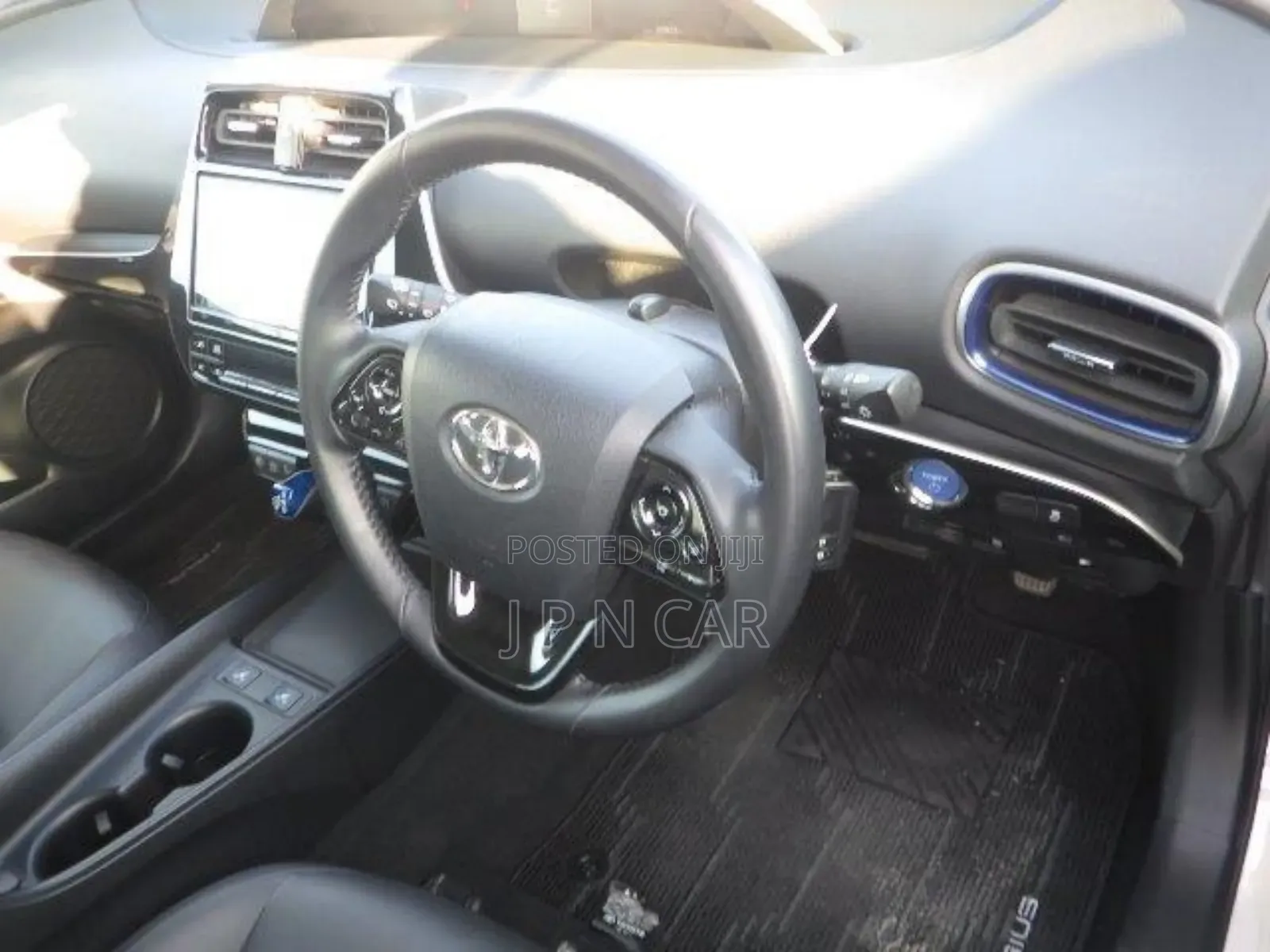 Toyota Prius 2020 Pearl