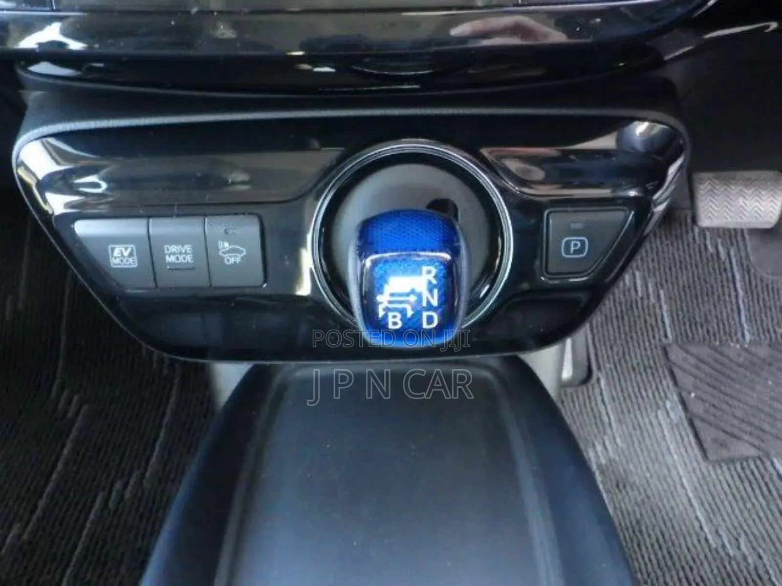 Toyota Prius 2020 Pearl