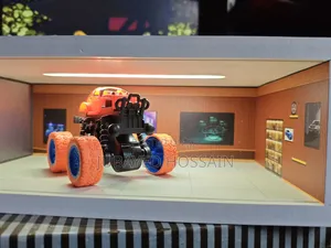 Photo - Garage Display Box