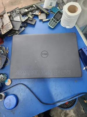 Laptop Dell Inspiron 15 4GB AMD Ryzen 3 SSD 1T
