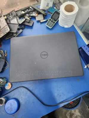 Laptop Dell Inspiron 15 4GB AMD Ryzen 3 SSD 1T