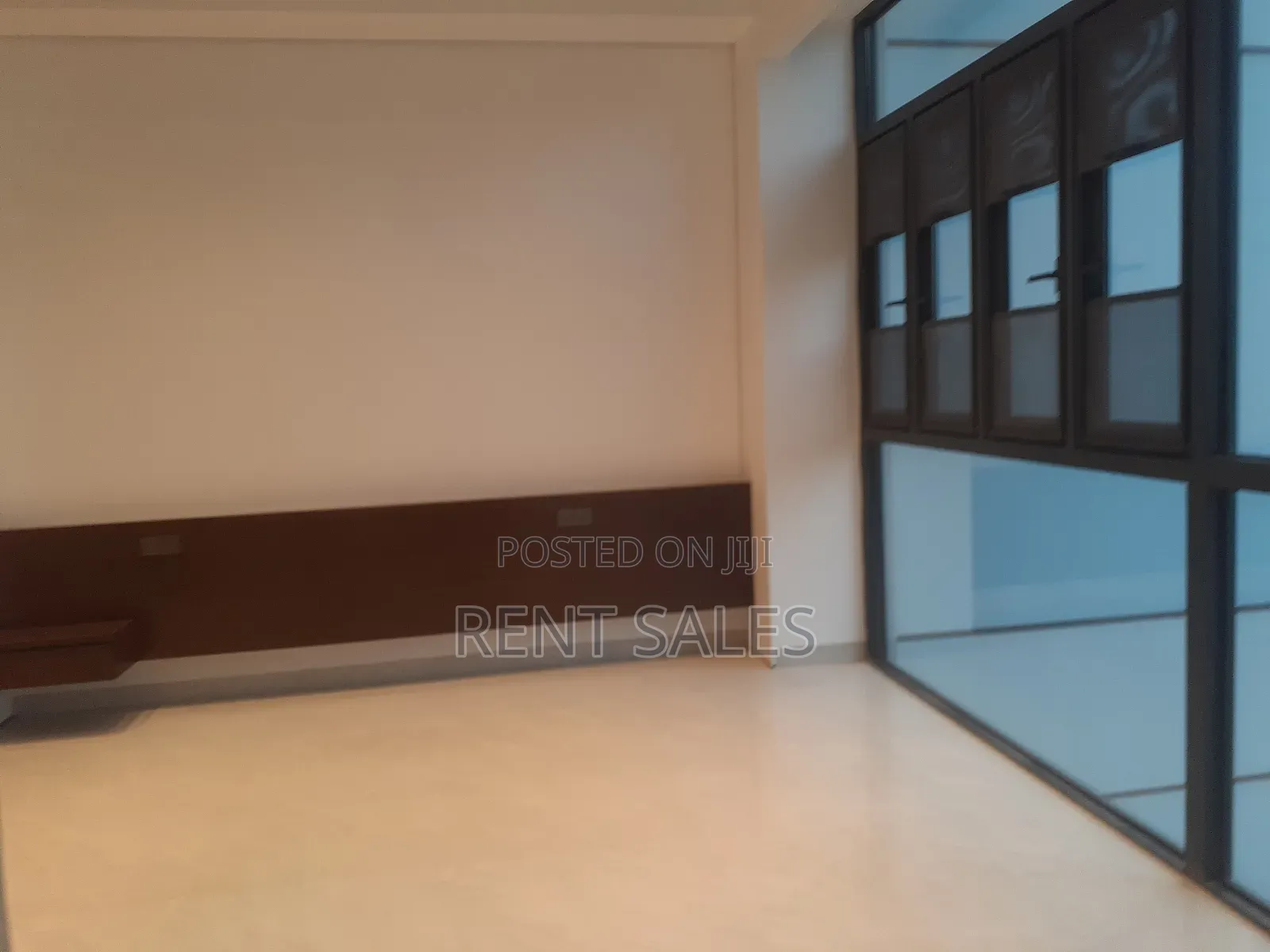 4bdrm Apartment in Gulshan for Rent