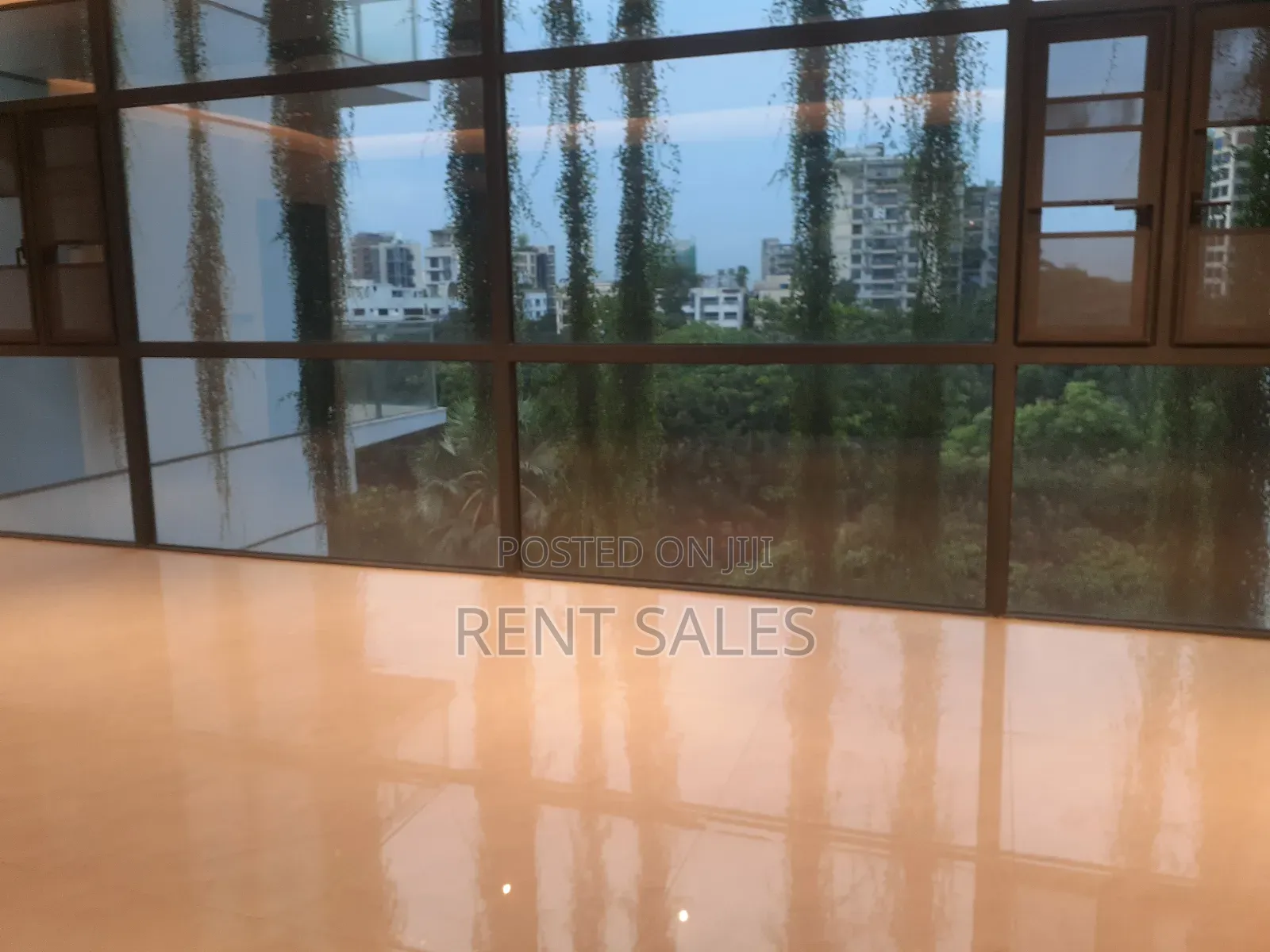 4bdrm Apartment in Gulshan for Rent