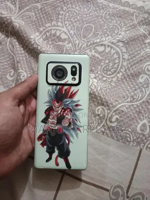 Photo - Sharp Aquos R6 128 GB Black