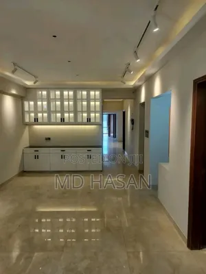 Photo - 4bdrm Apartment in Semi-Furnished for Rent