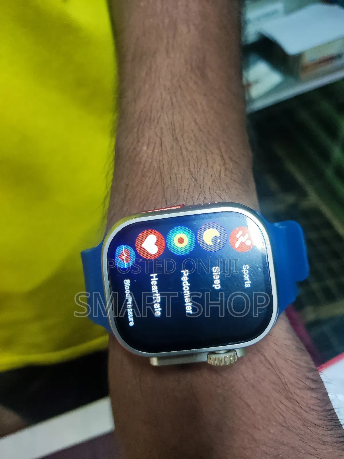 Y80 Ultra Smartwatch – Bluetooth Calling Sports Mode