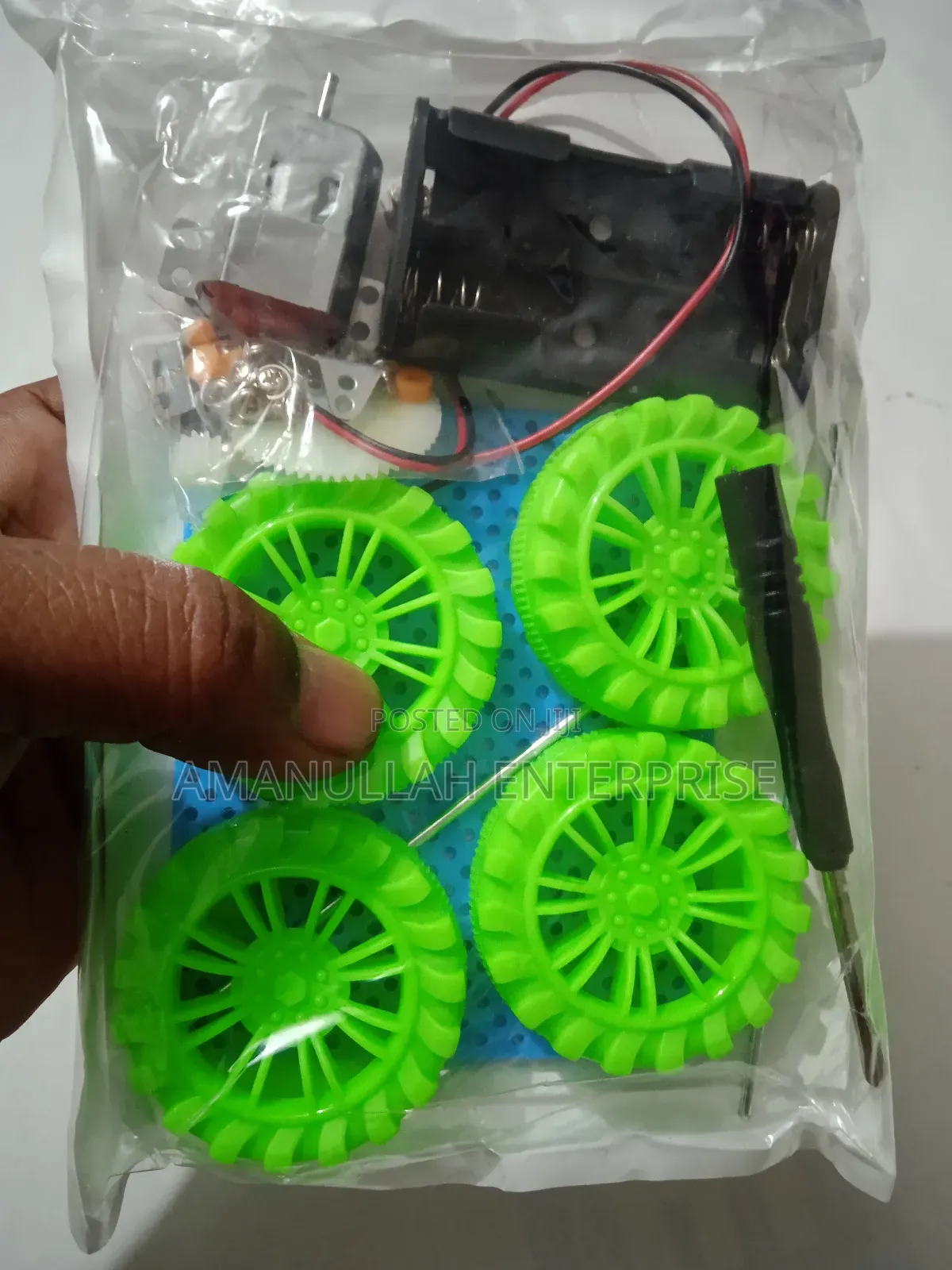 4wd Smart Robot Chassis Kit, Designed for Building Diy Robotic Cars.