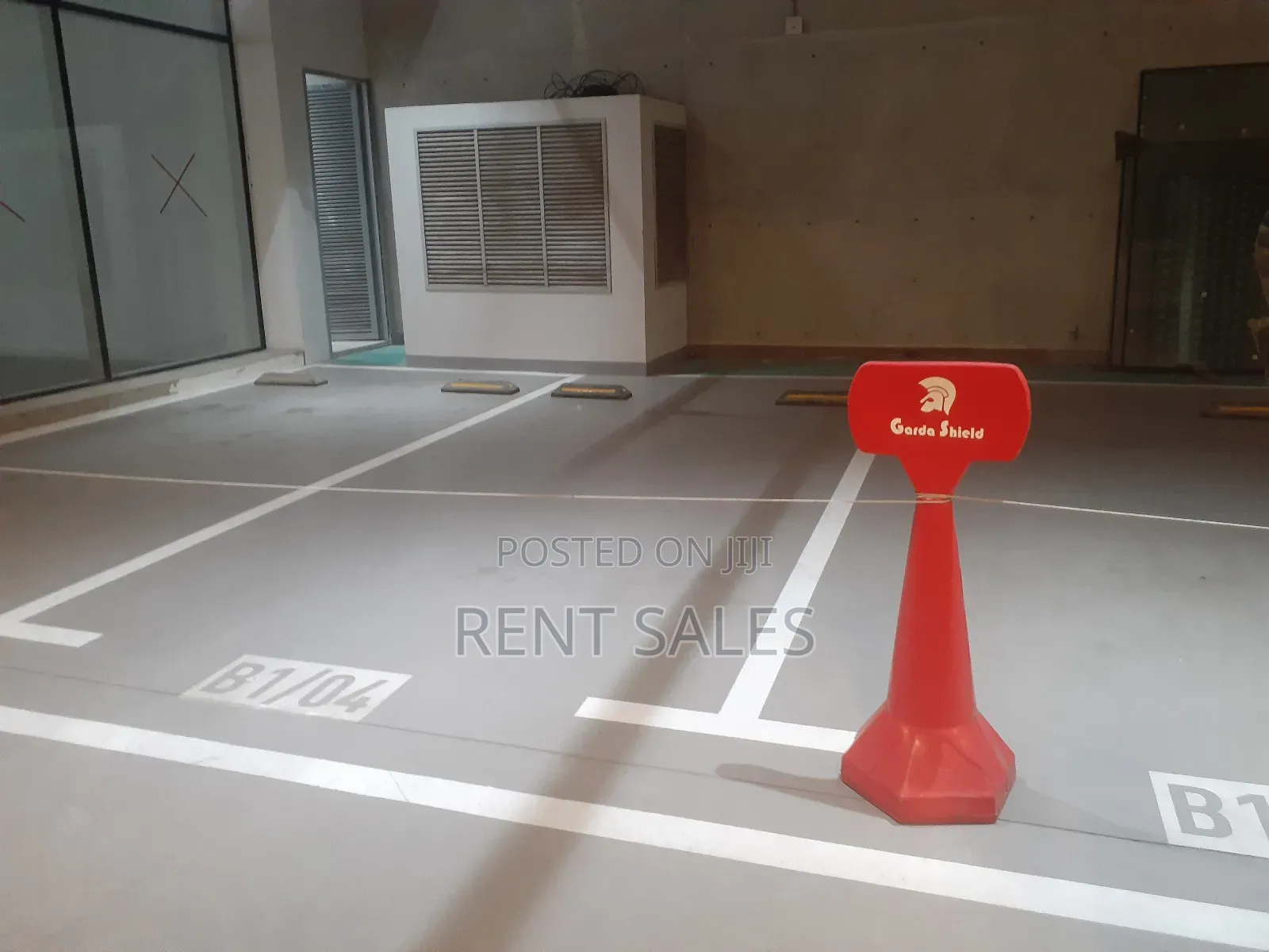 Graund Floor 3000 SQFT for Restaurant Rent in Gulshan-2 Circle