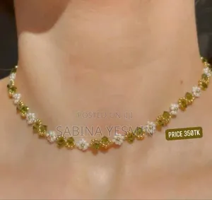 Rosy Handmaid’S Bracelet