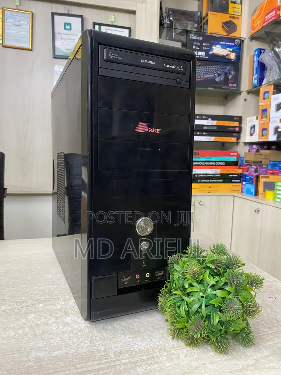 Intel Core I3 ( 1st Gen_ram 4gb DDR-3 Pc_hdd 500gb_grapic 2gb