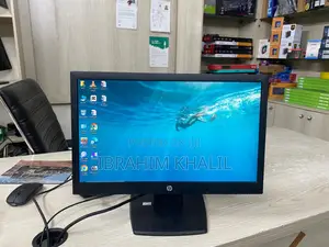Photo - Hp 19" Full Fresh Led Monitor ,Resolution (1366x768) ,Model : Hp -V194