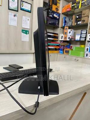 Hp 19" Full Fresh Led Monitor ,Resolution (1366x768) ,Model : Hp -V194