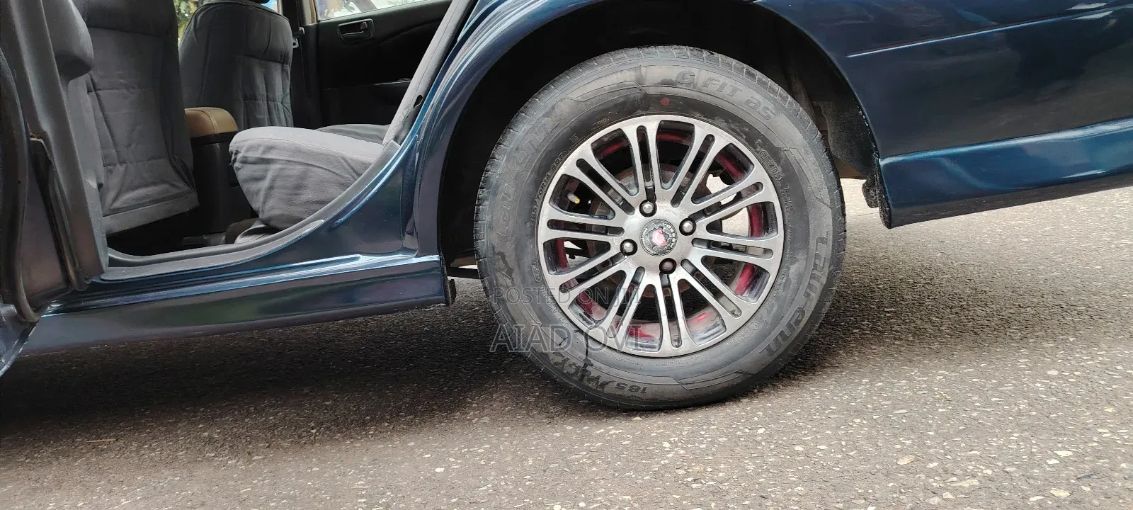 Toyota Carina 2000 Blue