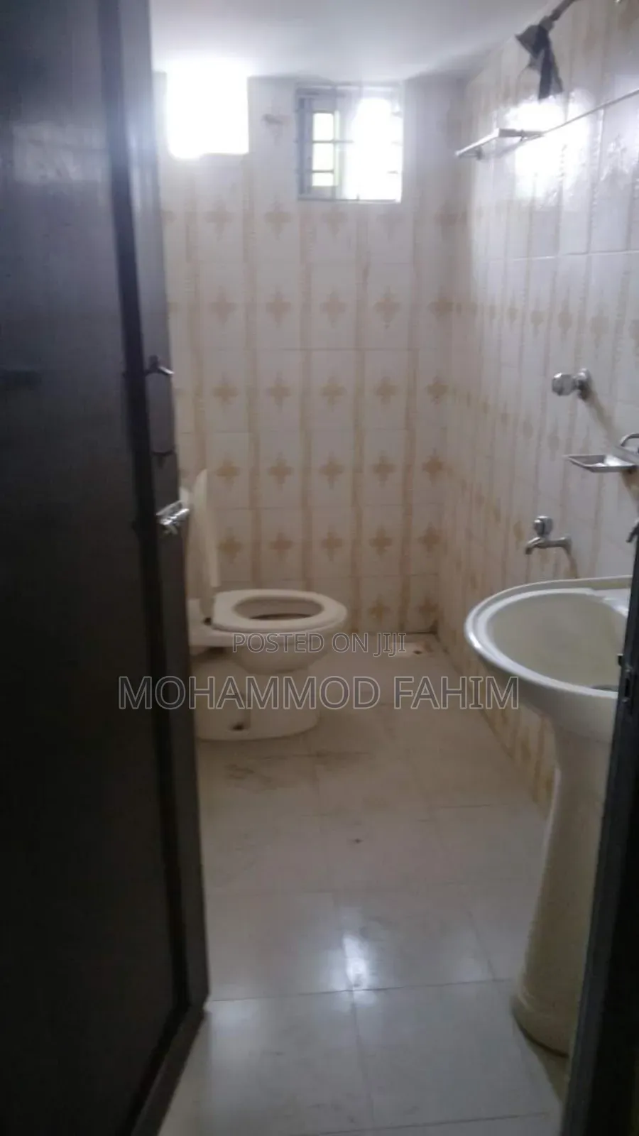 Furnished 3bdrm Apartment in Chandgaon for Sale