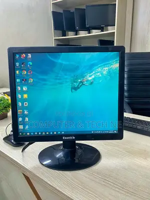 Esonic 17” Led Monitor – Hd+ Square Display