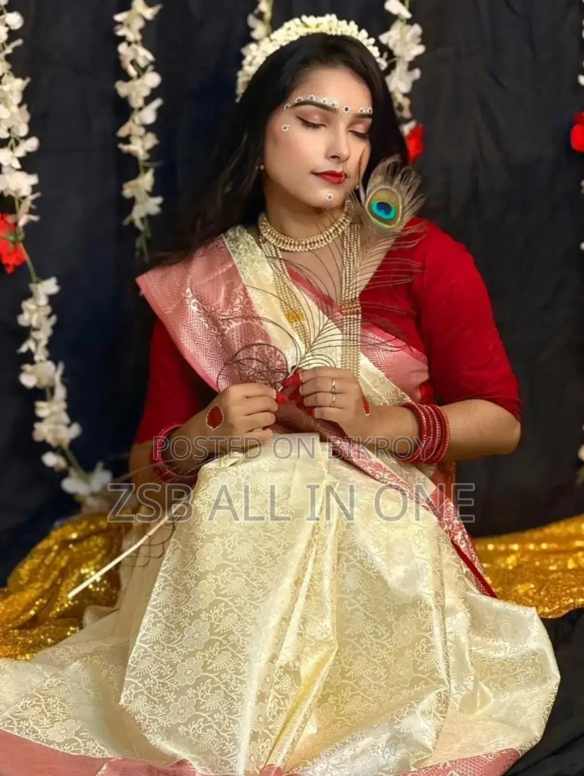 কাঞ্জিভরম কাতান শাড়ি