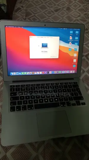 Laptop Apple MacBook 2014 4GB Apple M4 SSD 256GB