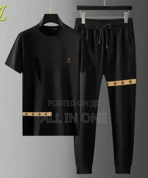 Trendy Mash T-Shirt Trouser Combo Hduh Dvihb FFHCH KCVNH