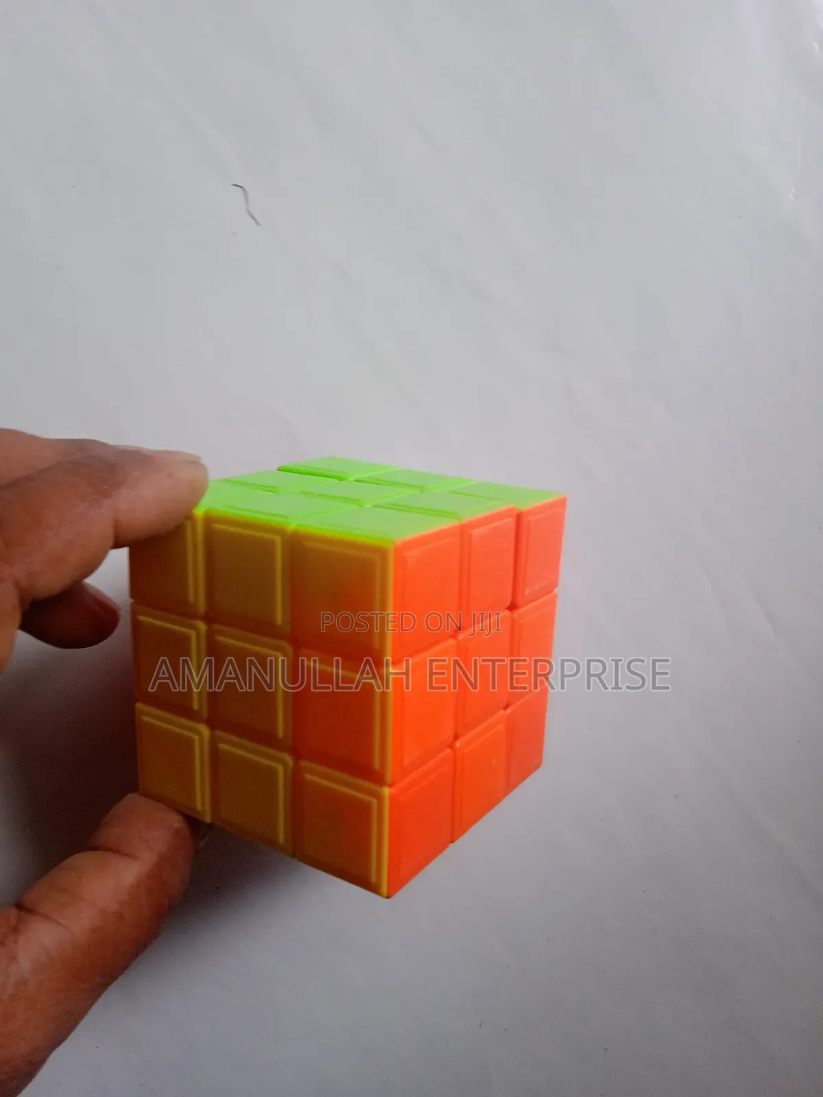 Qiyi Mirror Cube, Which Is a Type of 3x3 Speed Cube.