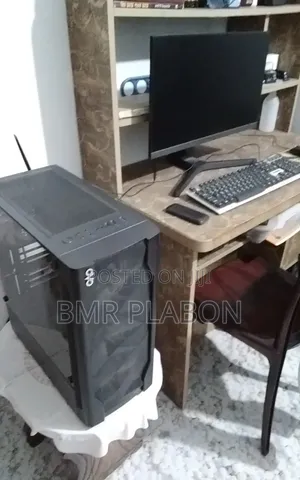 New Gigabyte GA-H110MSTX-HD3-ZK 8GB Intel Core I7 SSD 1T